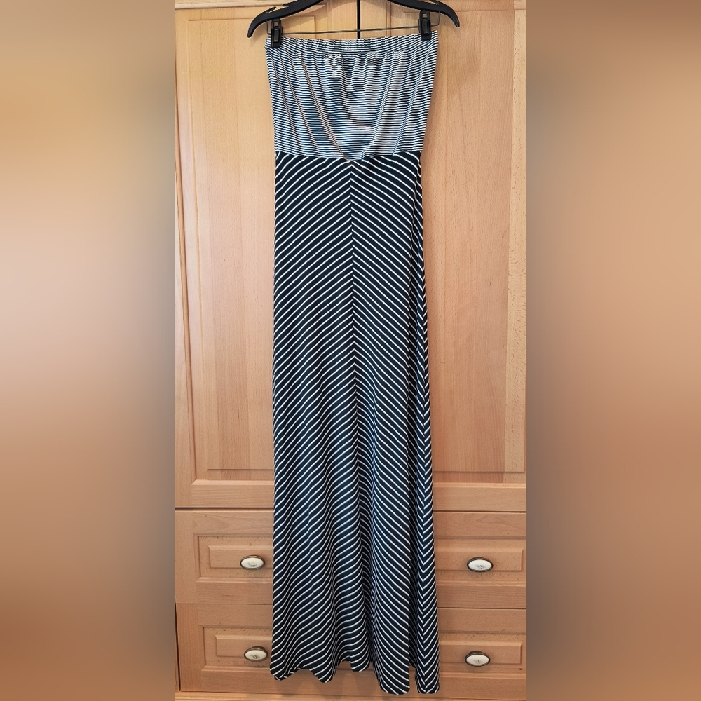 Striped Strapless Maxi Dress